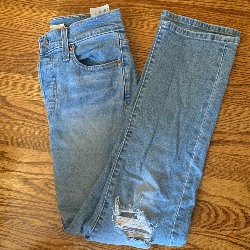 Levi’s wedgie jeans